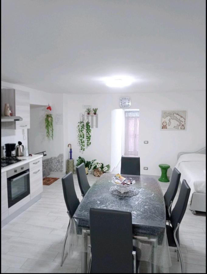 Nunzia'S House Napoli Appartement Buitenkant foto
