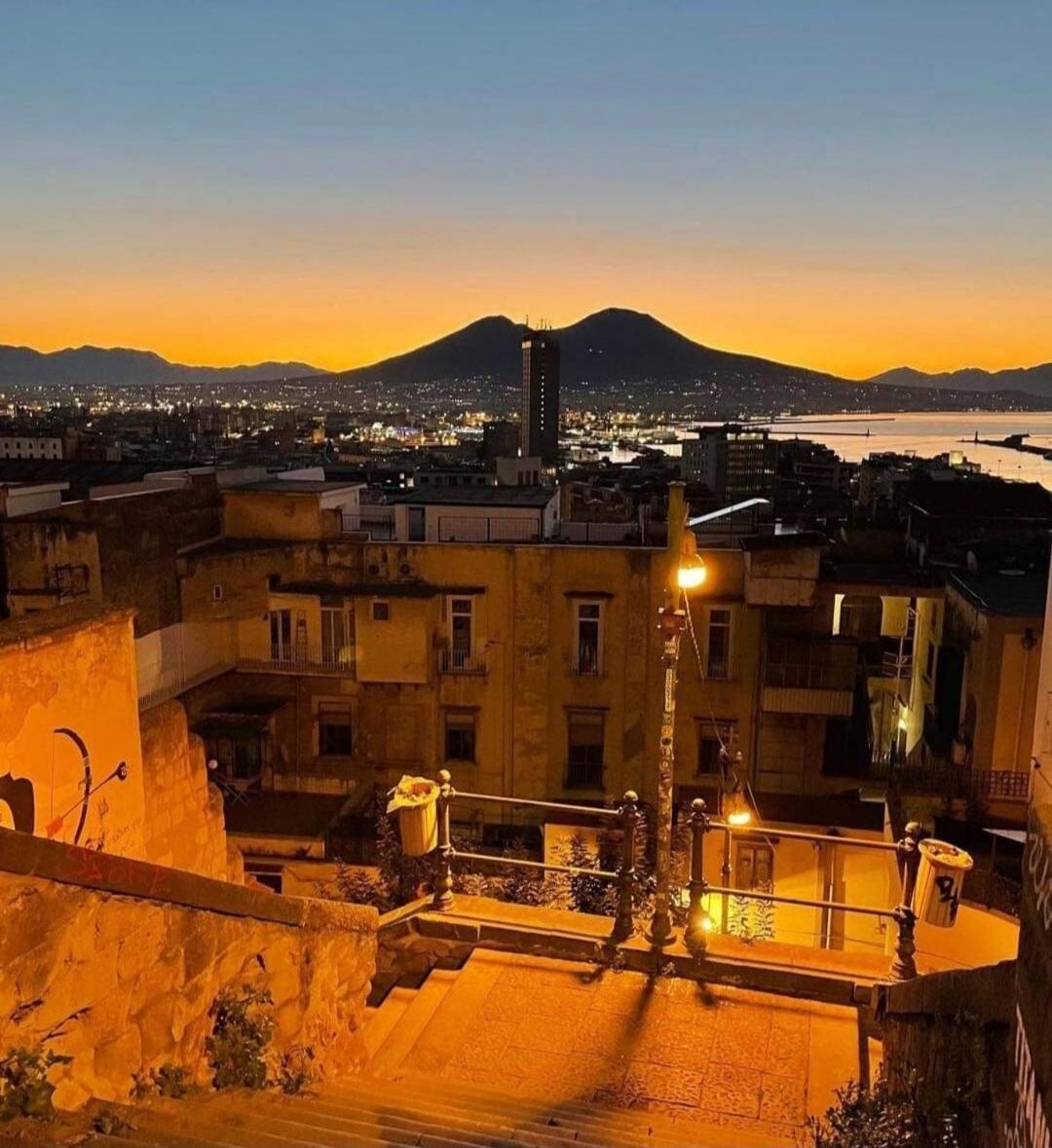 Nunzia'S House Napoli Appartement Buitenkant foto